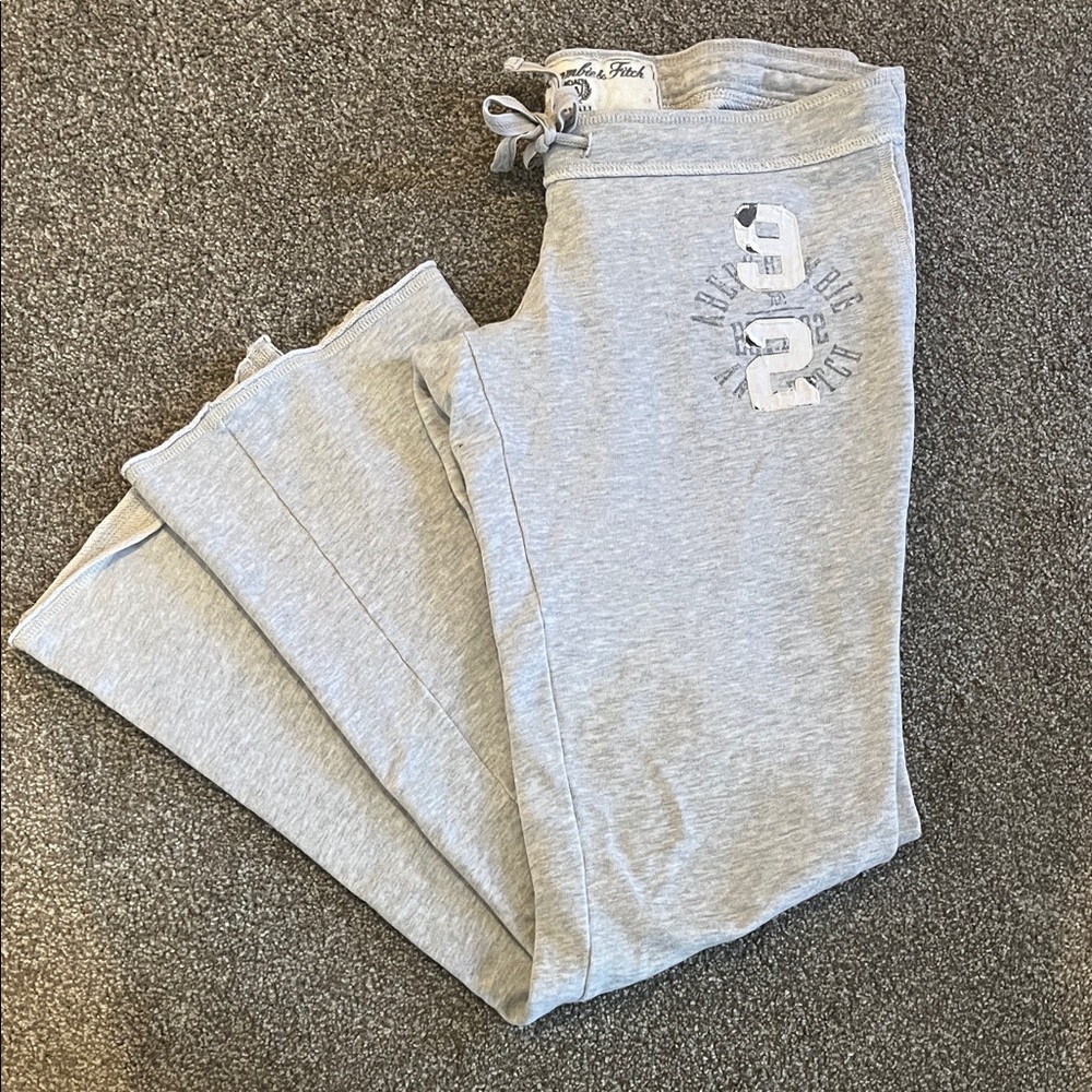 Y2K - Abercrombie & Fitch Heather Gray Joggers